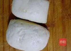 Illustration of how to make pan-fried steamed buns 1