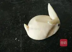 Illustration of how to make Little White Rabbit Steamed Buns 8