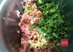 Illustration of how to make cucumber dumplings 1