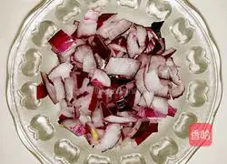 Sour, sweet and sour is yours - Illustration of how to make pineapple fried rice 6