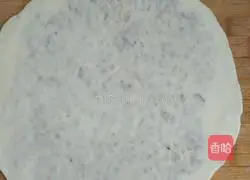 Illustration of how to make beef crispy cakes 6