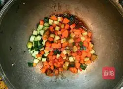 Illustration of how to make nutritious fried steamed bun slices 3