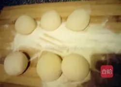 Milk-flavored soybean steamed buns recipe 13