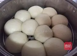 Bean dregs steamed buns Practice illustration 11