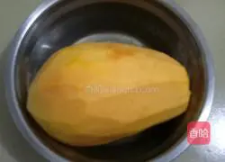 Illustration of how to make papaya milk steamed buns 1