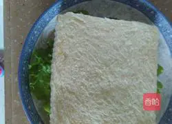 Illustration of how to make a sandwich 6