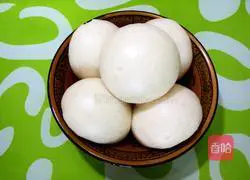Illustration of how to make white flour steamed buns 5