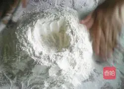 milk Illustration of how to make fragrant steamed buns 5