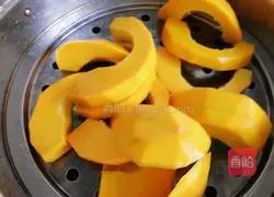 Illustration of how to make rose steamed buns 2