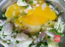 Illustration of how to make potato pancakes 6 