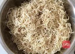 Illustration of braised noodles 1