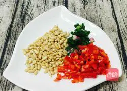 Illustration of how to make seaweed powder, pine nuts and eel fried rice 1