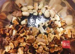 Illustration of how to make colorful glutinous rice balls 9