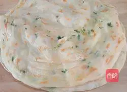 Illustration of how to make scallion pancake 10
