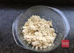 Illustration of how to make Korean tofu cake 1