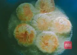 Illustration of how to make fried buns with beans and meat stuffing 20