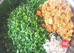 Egg and leek buns Practice illustration 3