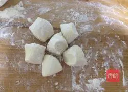 Illustration of how to make pan-fried buns 6