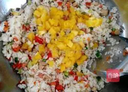Pineapple Chicken Fried Rice Recipe Illustration 9