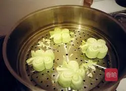 How to make butterfly steamed buns Illustration 13