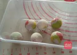 Illustration of how to make black sesame glutinous rice balls 19