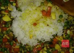 Illustration of home-style egg fried rice 5