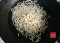 Illustration of how to make noodles with tomato sauce 4