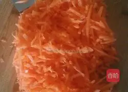 Illustration of how to make carotene stuffed buns 3