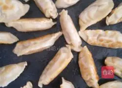 Illustration of how to make fried dumplings 2