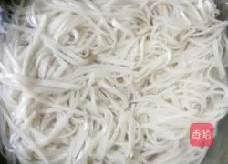 Egg and leek meat - how to make noodles Illustration 14