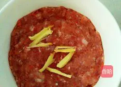 Illustration of how to make water chestnut, carrot, cabbage and meat cake soup 5