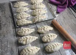 Illustration of how to make vegetarian buns 17