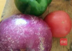 Illustration of how to make eggplant noodles 1