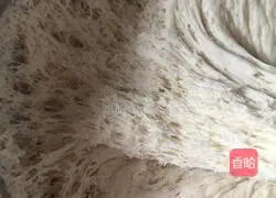 Illustration of making shredded radish, vermicelli and shrimp buns 2