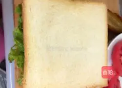 Illustration of how to make a sandwich 8