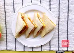 Illustration of how to make a simple family sandwich 6