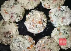 Illustration of making glutinous rice pancakes 10