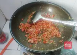 Illustration of how to make sausage golden chicken fried rice 12