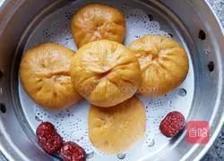 Illustration of how to make pumpkin meat buns 14