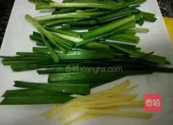 Illustration of three fresh fried noodles 3