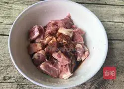 Illustration of how to make braised pork ribs with rice 2