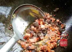 Yangzhou Fried Rice Tomato Egg Drop Soup Recipe Illustration 4