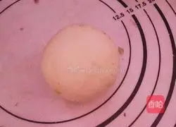 Illustration of how to make bean paste cake 16