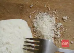 Illustration of how to make steamed bun sandwich 3