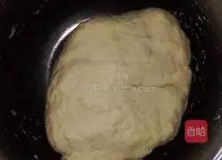 Illustration of how to make milk and egg yolk steamed buns 2