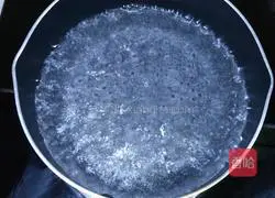 How to cook glutinous rice balls with rice wine Illustration 1