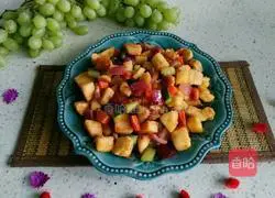 Illustration of how to make stir-fried steamed buns with seasonal vegetables 7