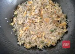 Egg Fried Rice Recipe Illustration 5