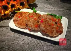 Illustration of how to make fried meat patties 10