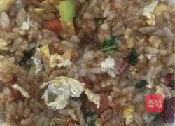 Illustration of how to make egg fried rice 15